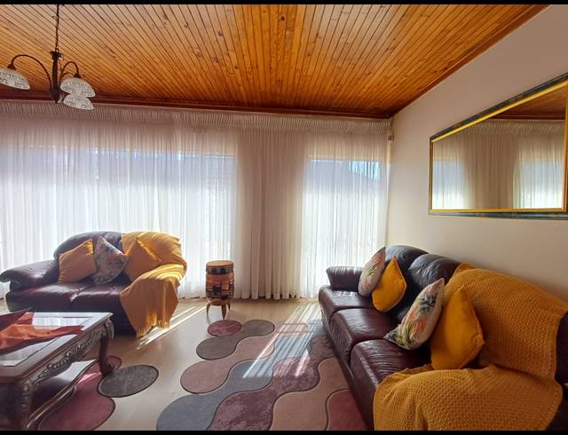 3 BEDROOM HOUSE FOR SALE IN VANDERBIJLPARK CE 5